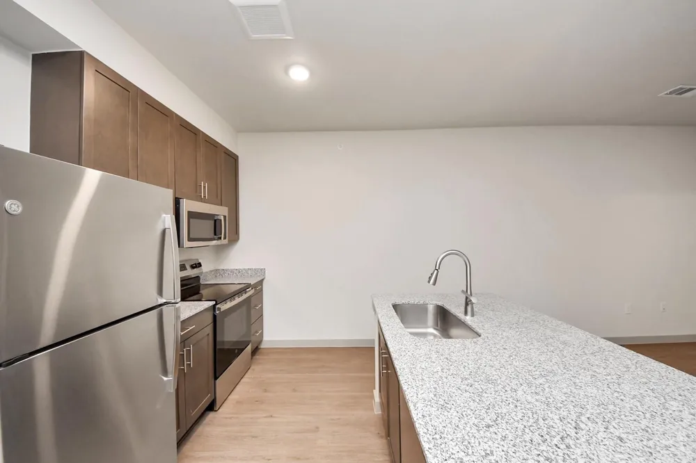 4639 Techniplex Drive #1103 Stafford, TX 77477