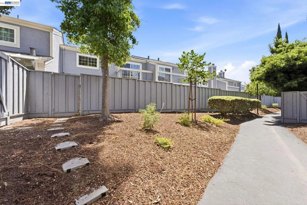 123 Northwood Cmns Livermore, CA 94551