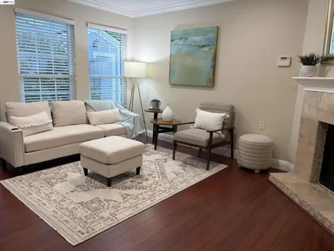 123 Northwood Cmns