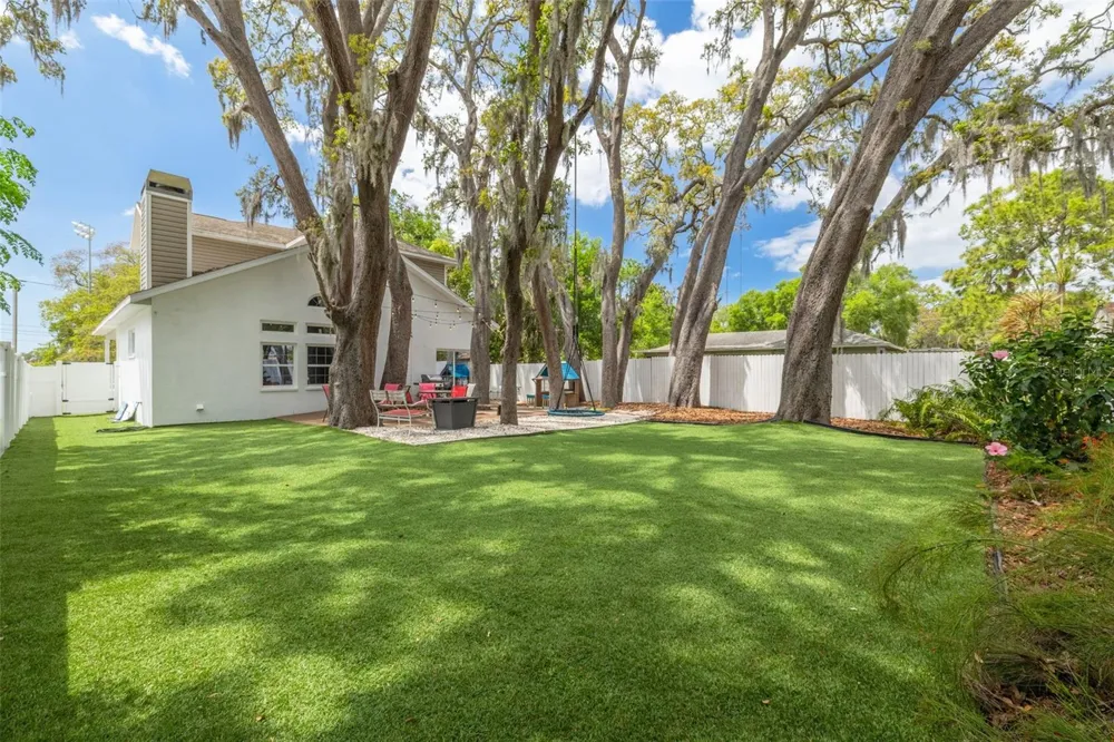 901 VIRGINIA AVENUE Tarpon Springs, FL 34689