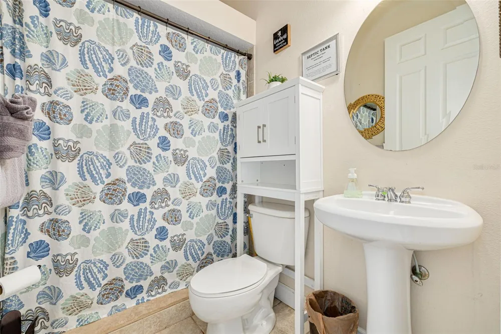 901 VIRGINIA AVENUE Tarpon Springs, FL 34689
