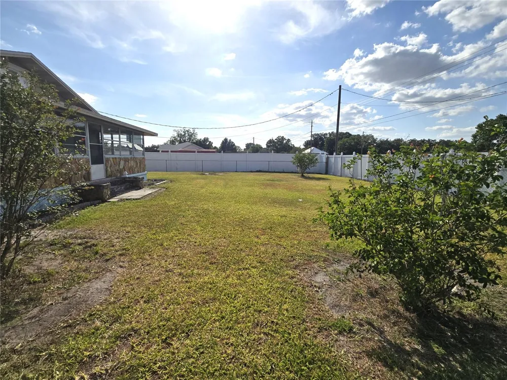 3101 MEDULLA ROAD Plant City, FL 33566