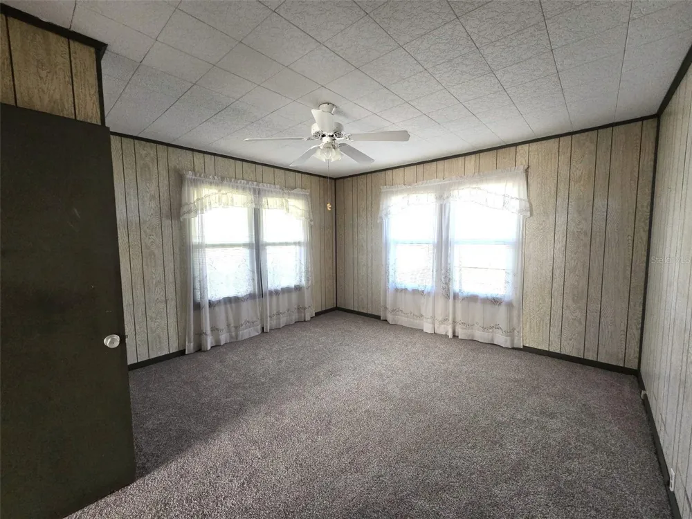 3101 MEDULLA ROAD Plant City, FL 33566