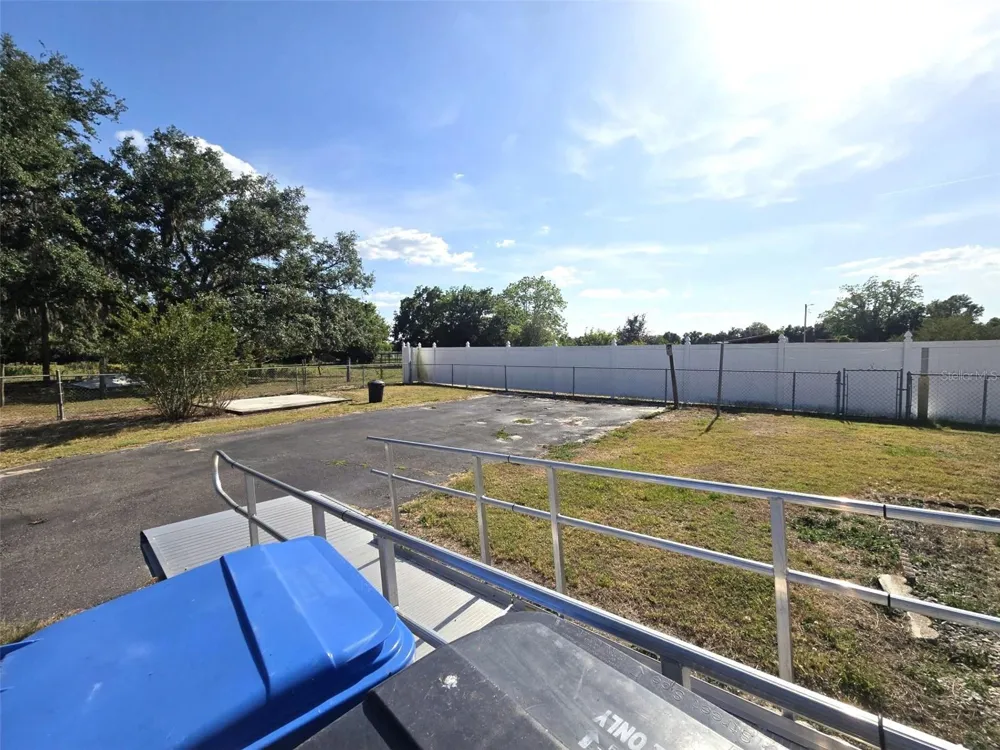 3101 MEDULLA ROAD Plant City, FL 33566