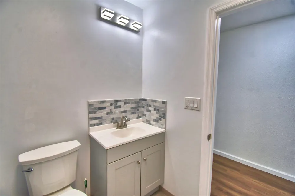 109 2ND JPV STREET Winter Haven, FL 33880