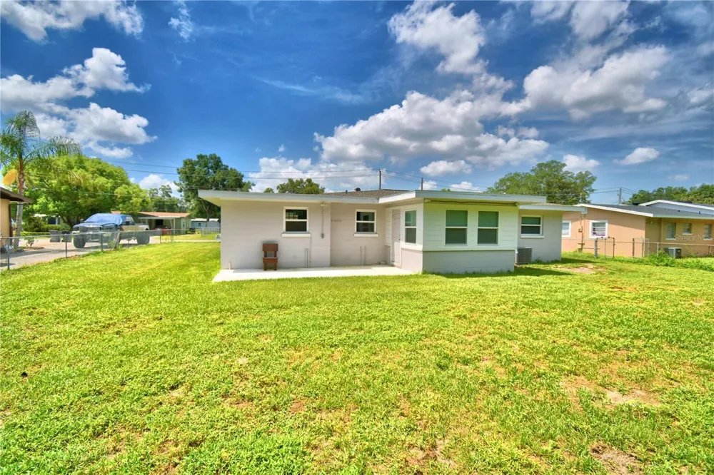 109 2ND JPV STREET Winter Haven, FL 33880