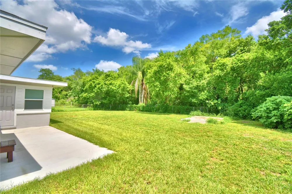 109 2ND JPV STREET Winter Haven, FL 33880