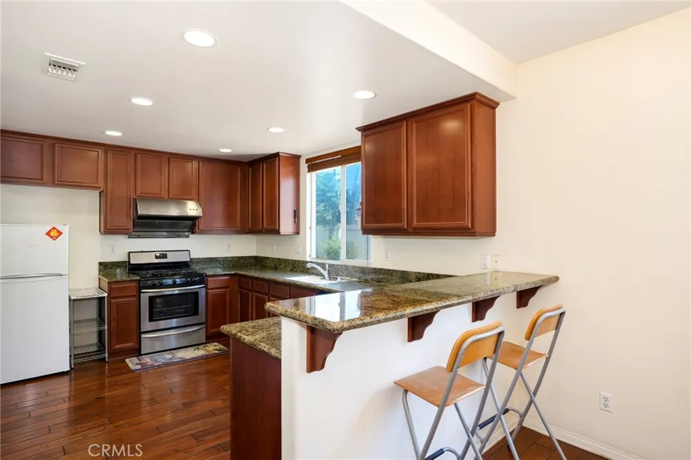 903 W Gladstone Street Azusa, CA 91702