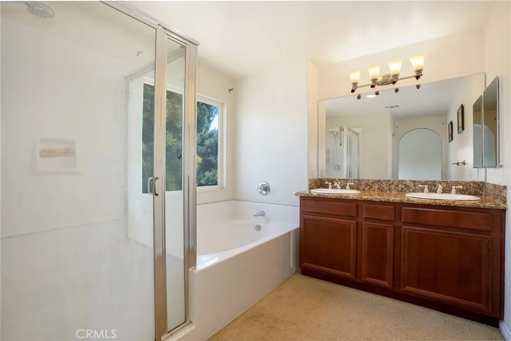 903 W Gladstone Street Azusa, CA 91702