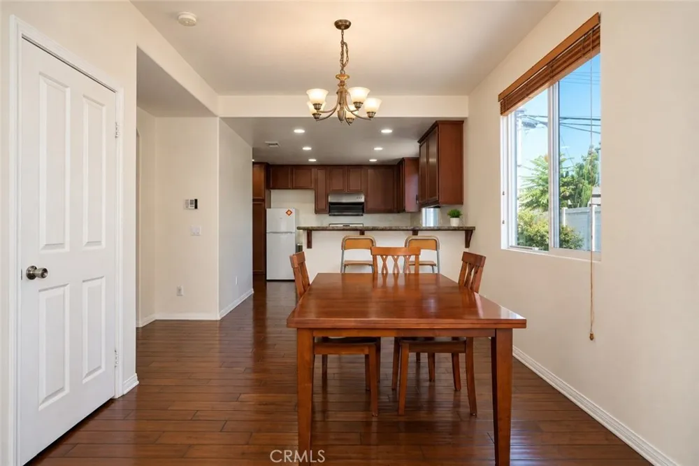 903 W Gladstone Street Azusa, CA 91702