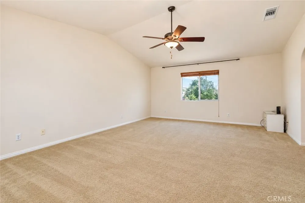 903 W Gladstone Street Azusa, CA 91702