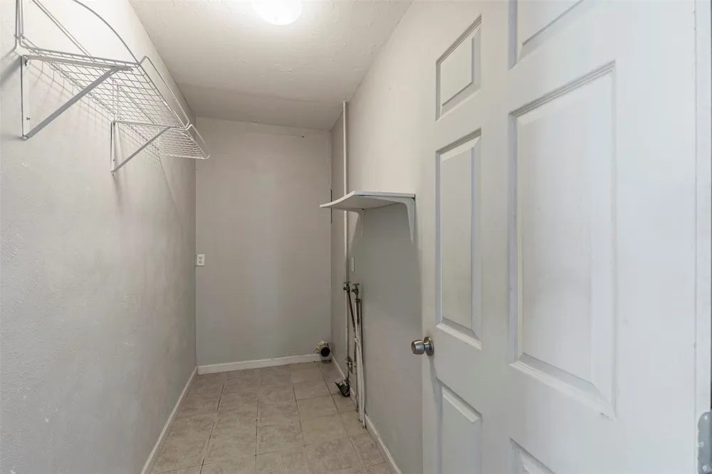 1513 Davis Boulevard Garland, TX 75042