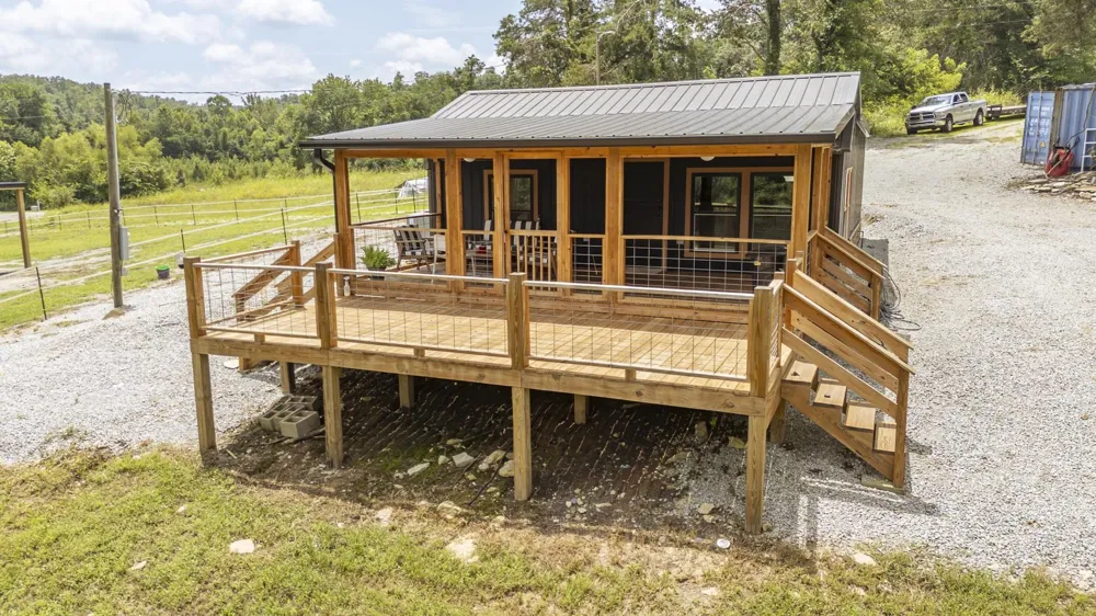 5690 CERRO GORDO RD Olivehill, TN 38475