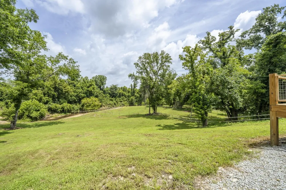 5690 CERRO GORDO RD Olivehill, TN 38475