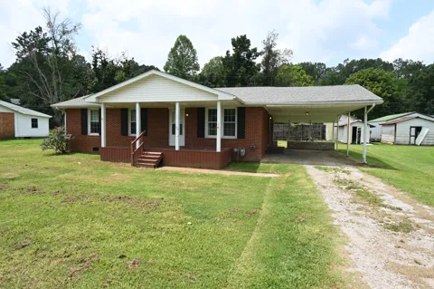 66 Hillview Dr