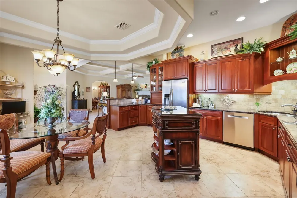 29925 CYPRESS POINTE Tavares, FL 32778