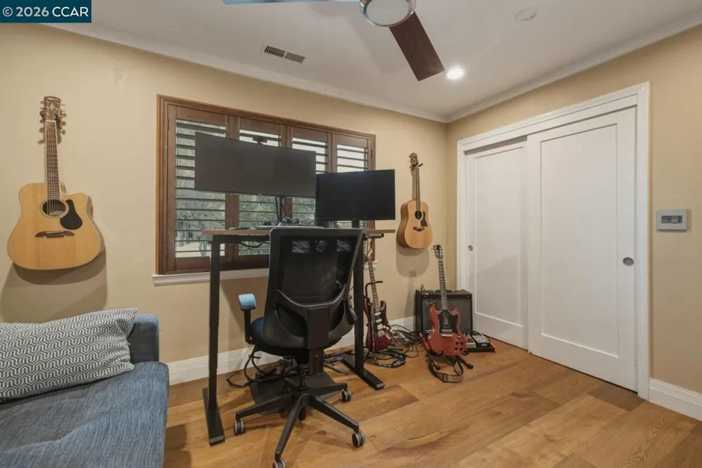 917 Hamilton Dr Pleasant Hill, CA 94523