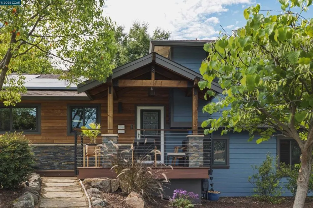 917 Hamilton Dr Pleasant Hill, CA 94523