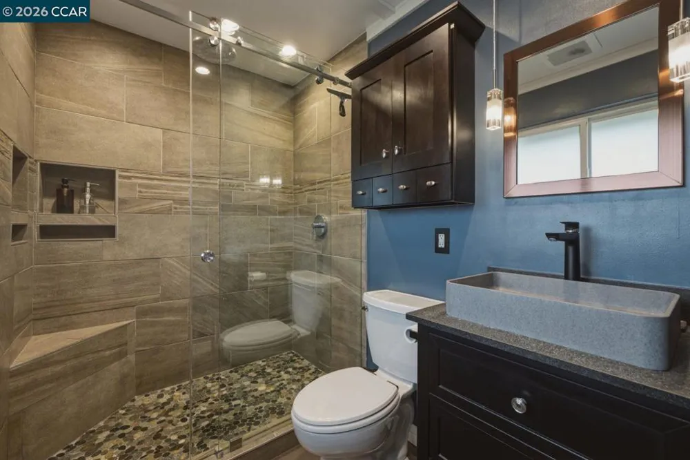 917 Hamilton Dr Pleasant Hill, CA 94523