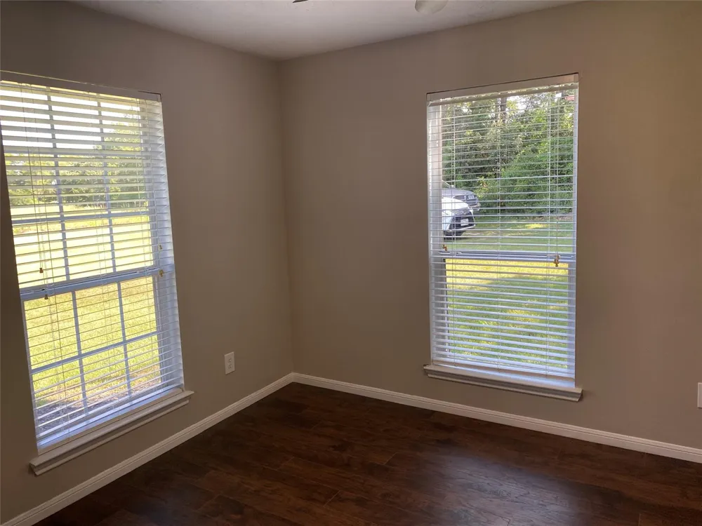 10675 Whiterock Road Bremond, TX 76629