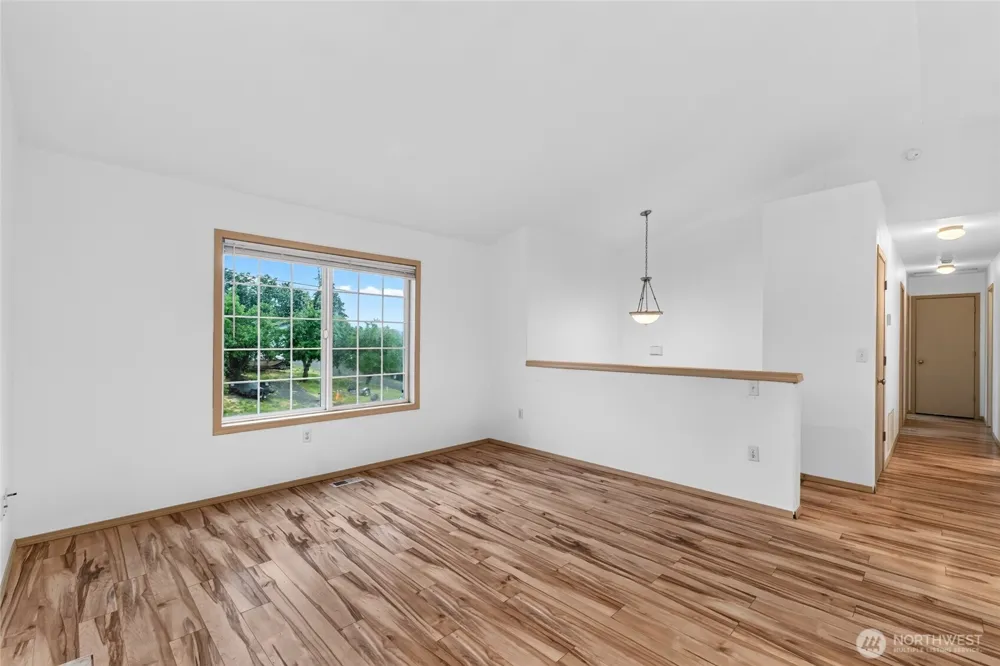 426 Comet Street Milton, WA 98354