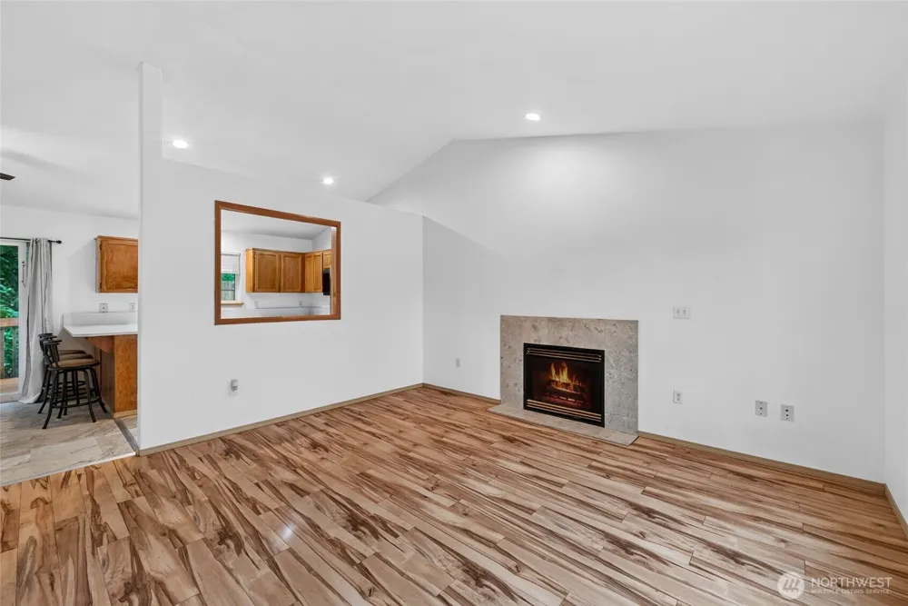 426 Comet Street Milton, WA 98354