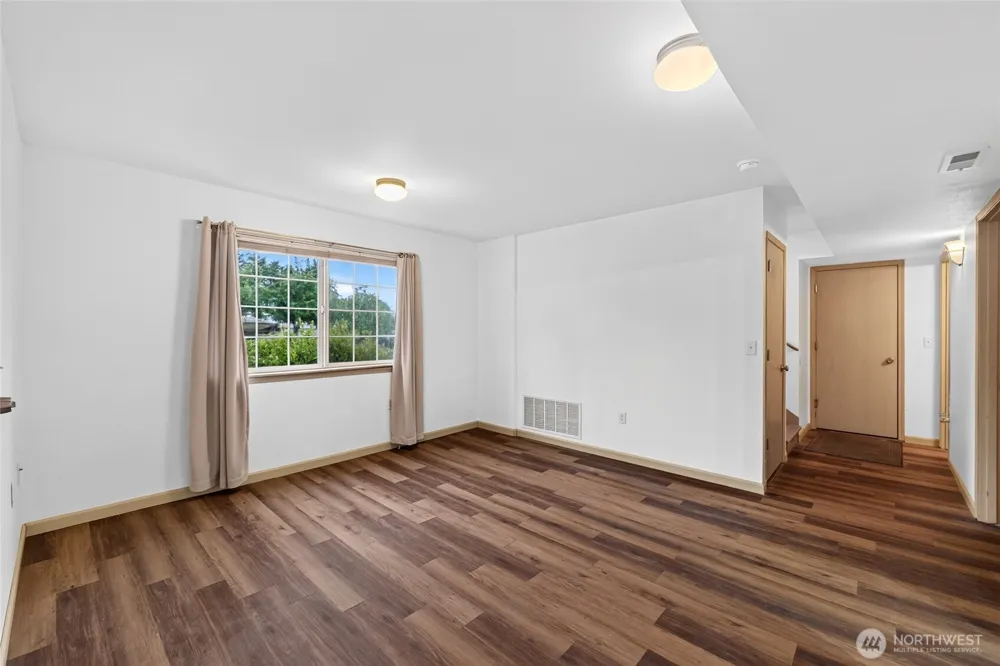 426 Comet Street Milton, WA 98354