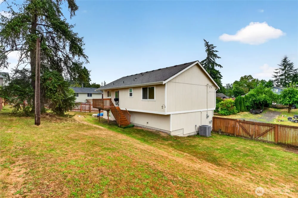 426 Comet Street Milton, WA 98354
