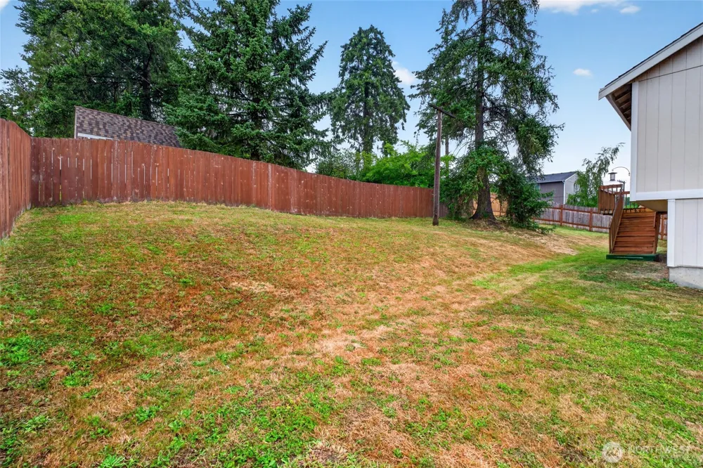 426 Comet Street Milton, WA 98354