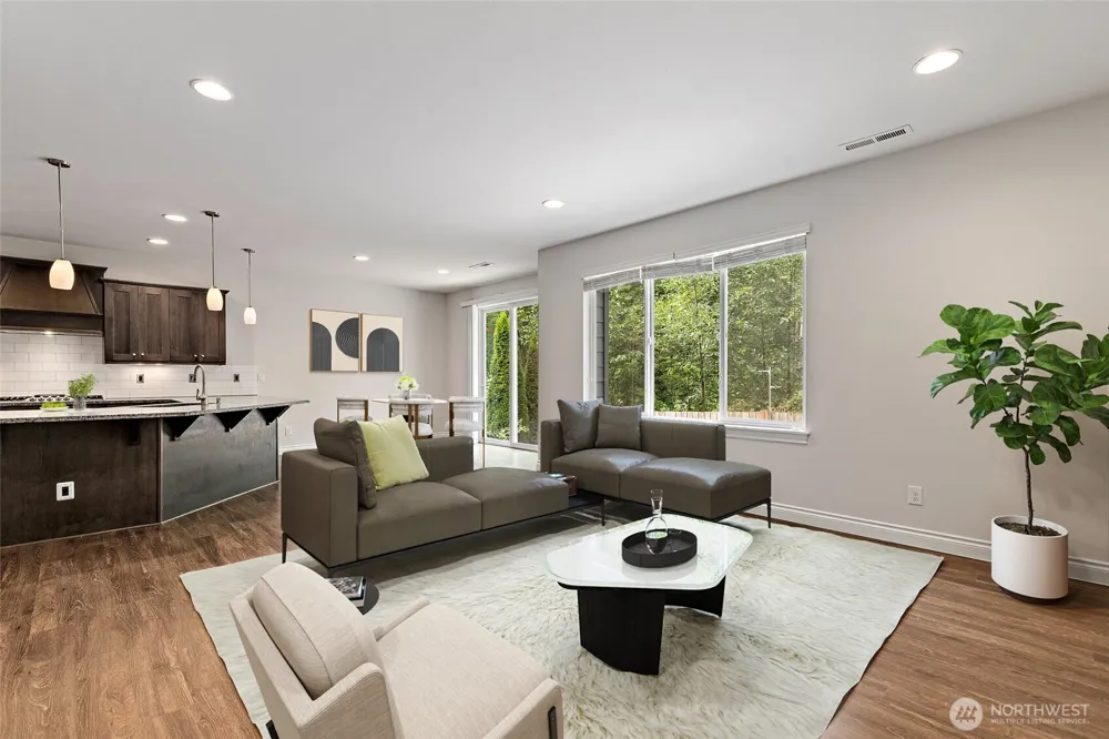 8442 NE 203rd Place Bothell, WA 98011