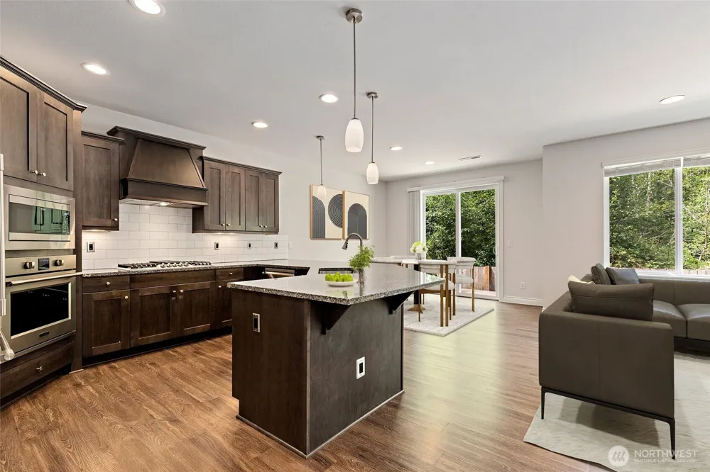 8442 NE 203rd Place Bothell, WA 98011