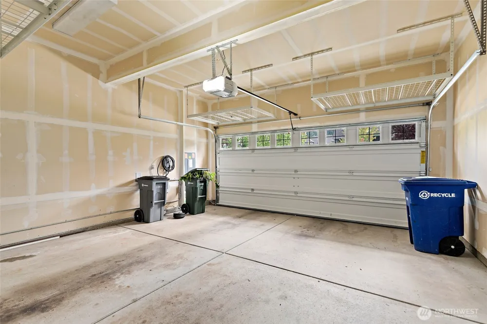 8442 NE 203rd Place Bothell, WA 98011