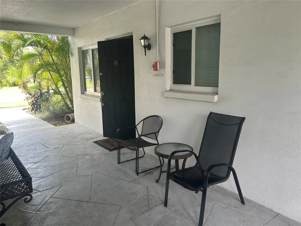 300 35TH AVENUE #F8 St Petersburg, FL 33704
