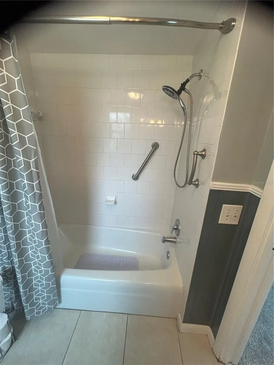 300 35TH AVENUE #F8 St Petersburg, FL 33704
