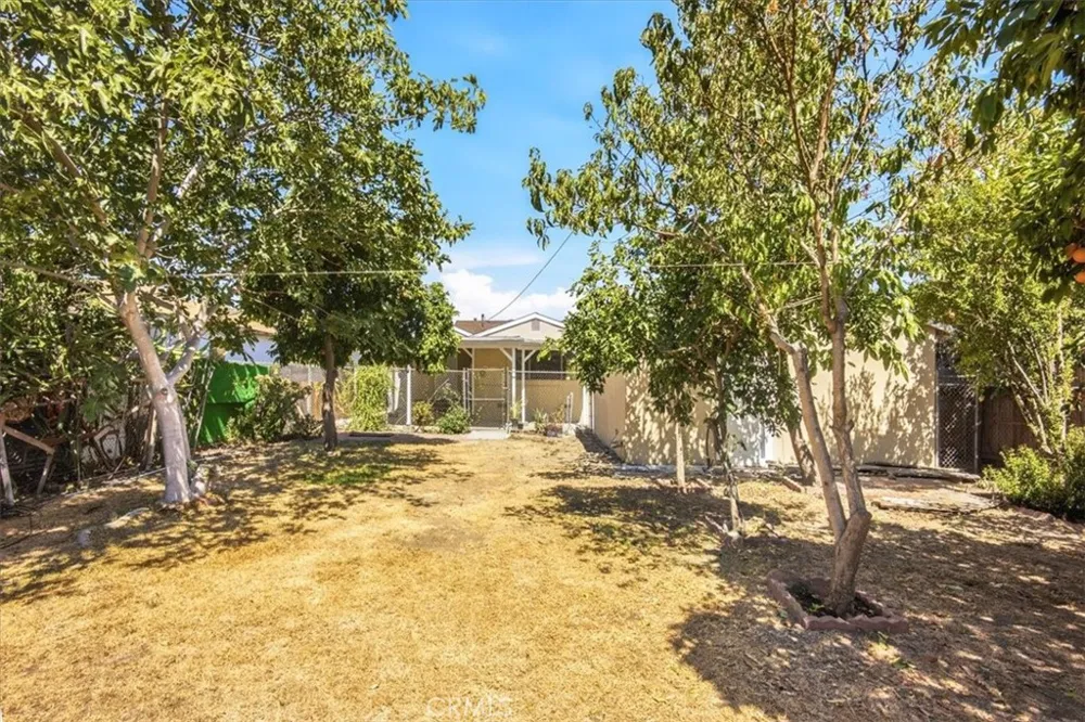 4435 Landis Baldwin Park, CA 91706