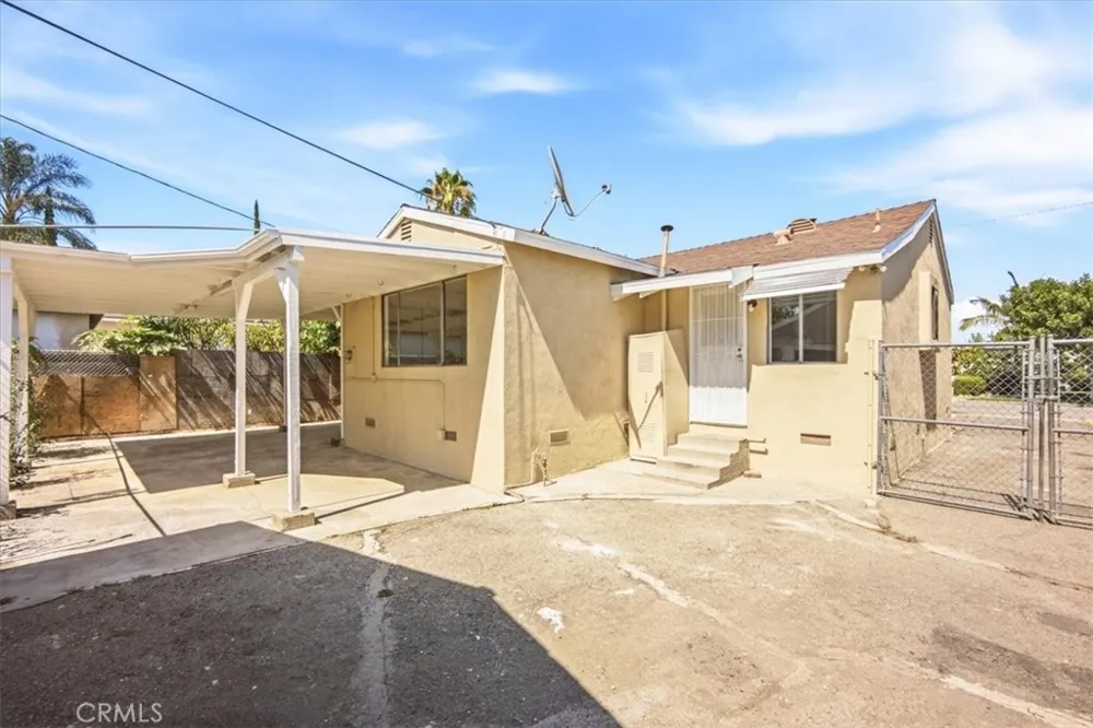 4435 Landis Baldwin Park, CA 91706