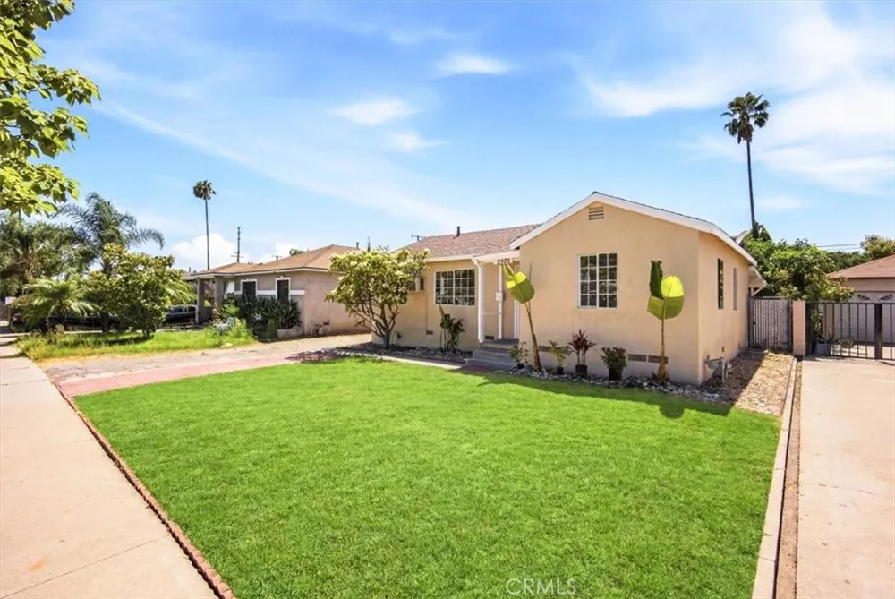 4435 Landis Baldwin Park, CA 91706