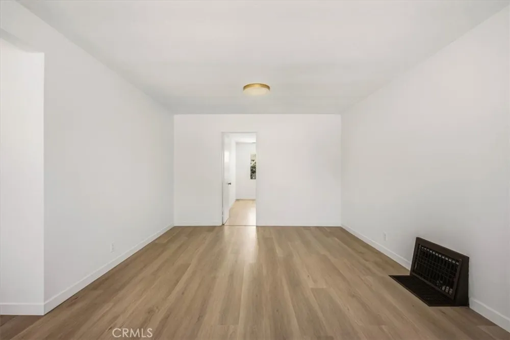 4435 Landis Baldwin Park, CA 91706