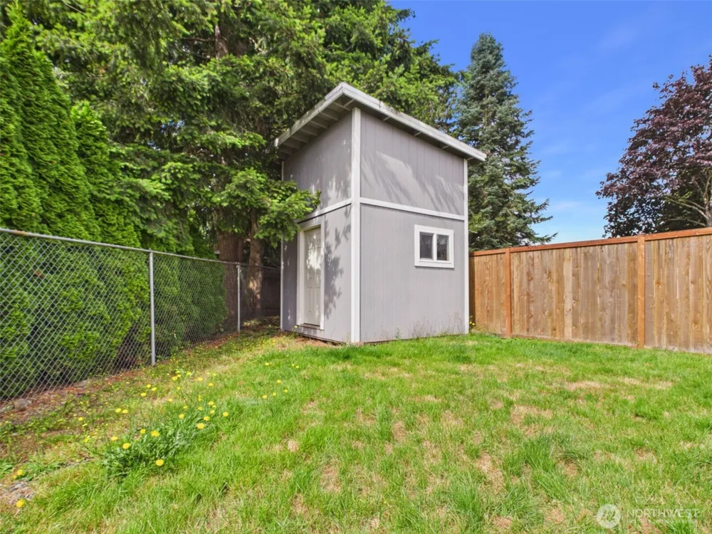 732 Natalie Place Enumclaw, WA 98022