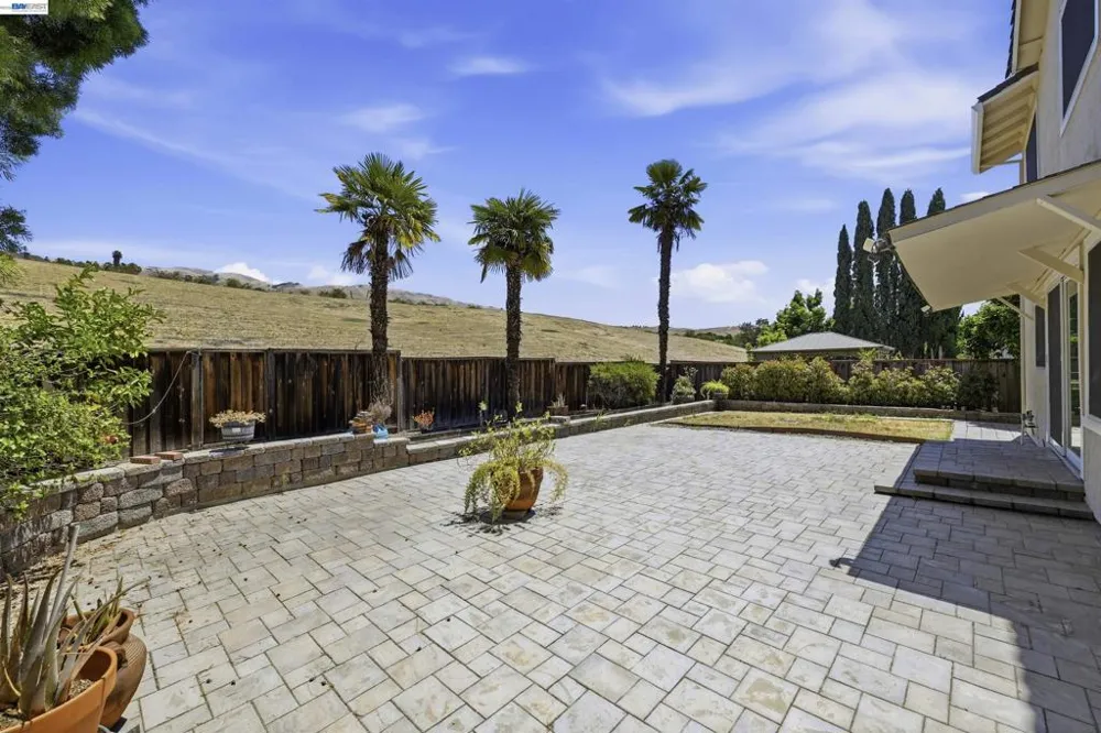 47108 Yucatan Dr Fremont, CA 94539
