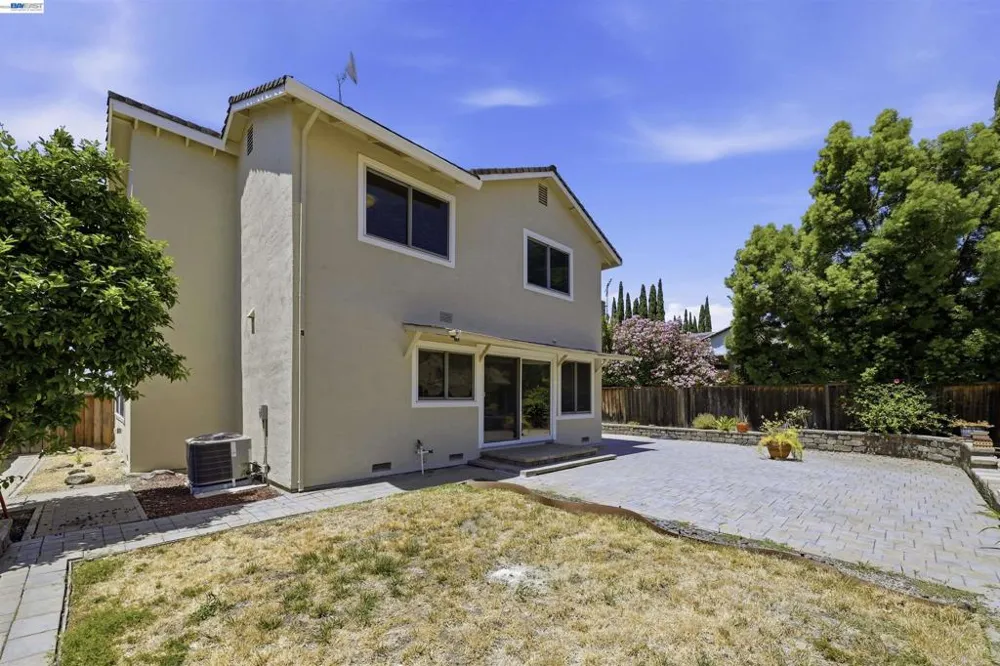 47108 Yucatan Dr Fremont, CA 94539