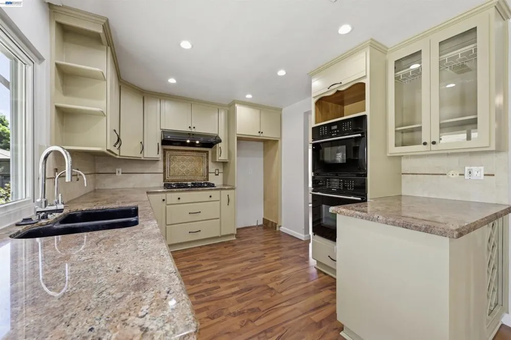 47108 Yucatan Dr Fremont, CA 94539