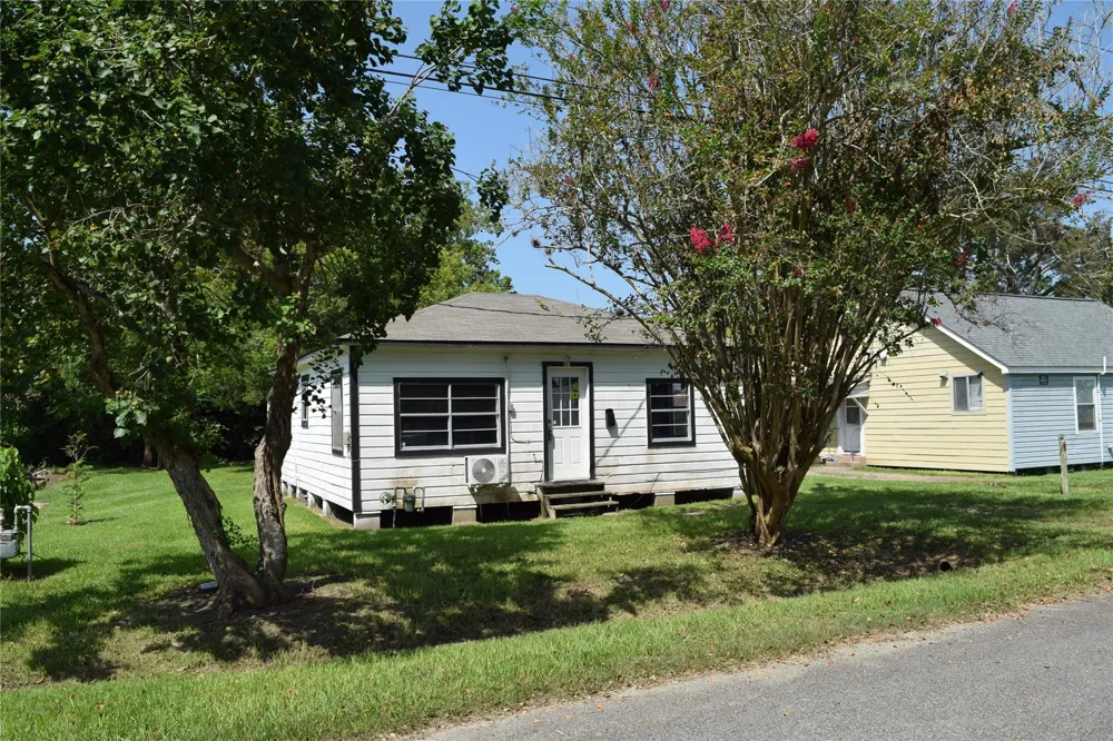 507 Peach Street Sweeny, TX 77480