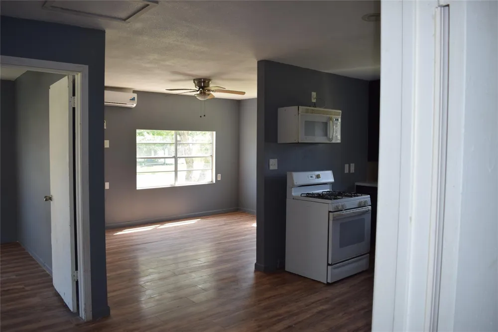 507 Peach Street Sweeny, TX 77480