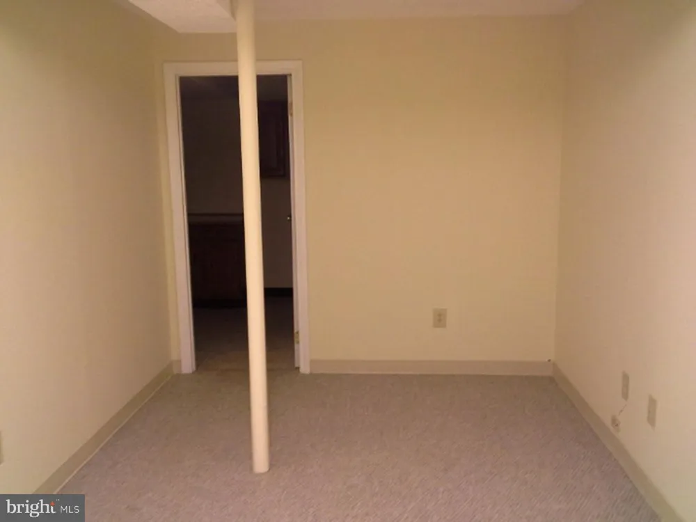 19419 KILDONAN DRIVE Gaithersburg, MD 20879