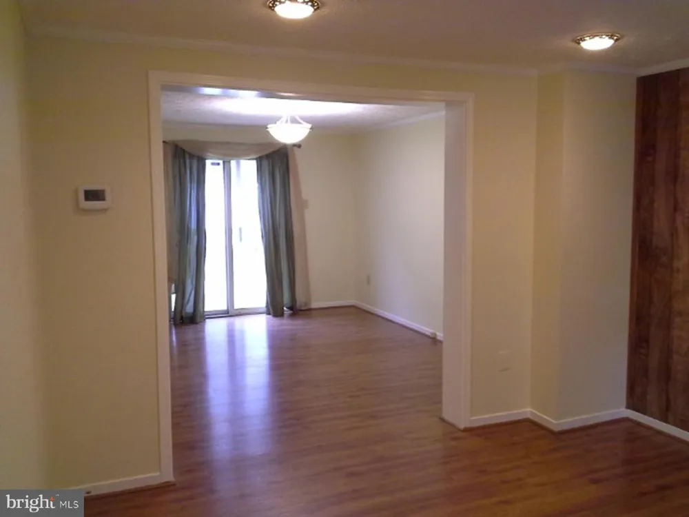 19419 KILDONAN DRIVE Gaithersburg, MD 20879