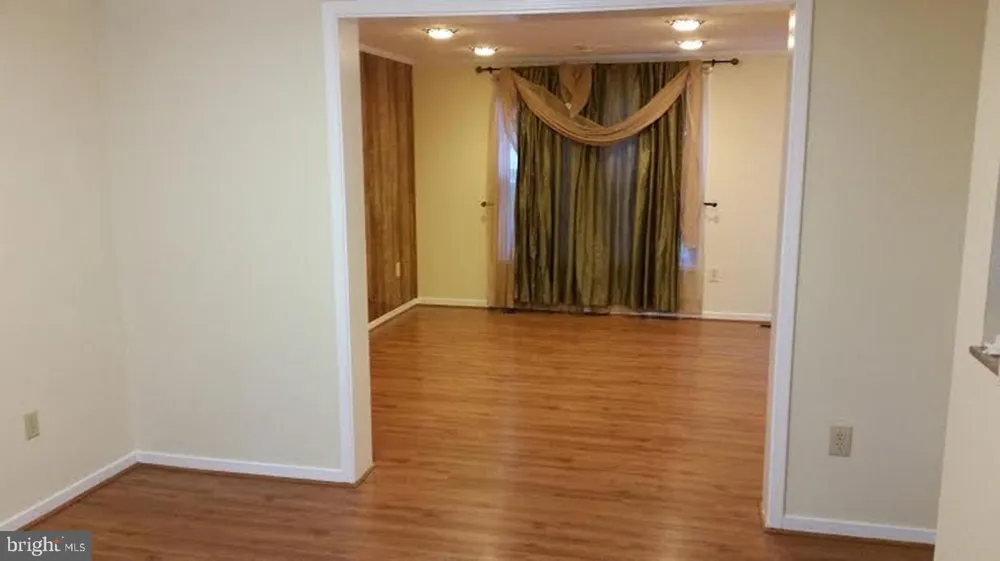 19419 KILDONAN DRIVE Gaithersburg, MD 20879