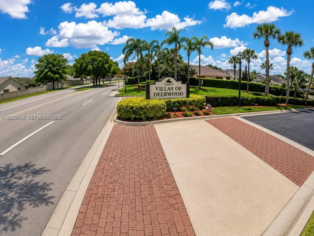 14824 SW 124th Ct Miami, FL 33186