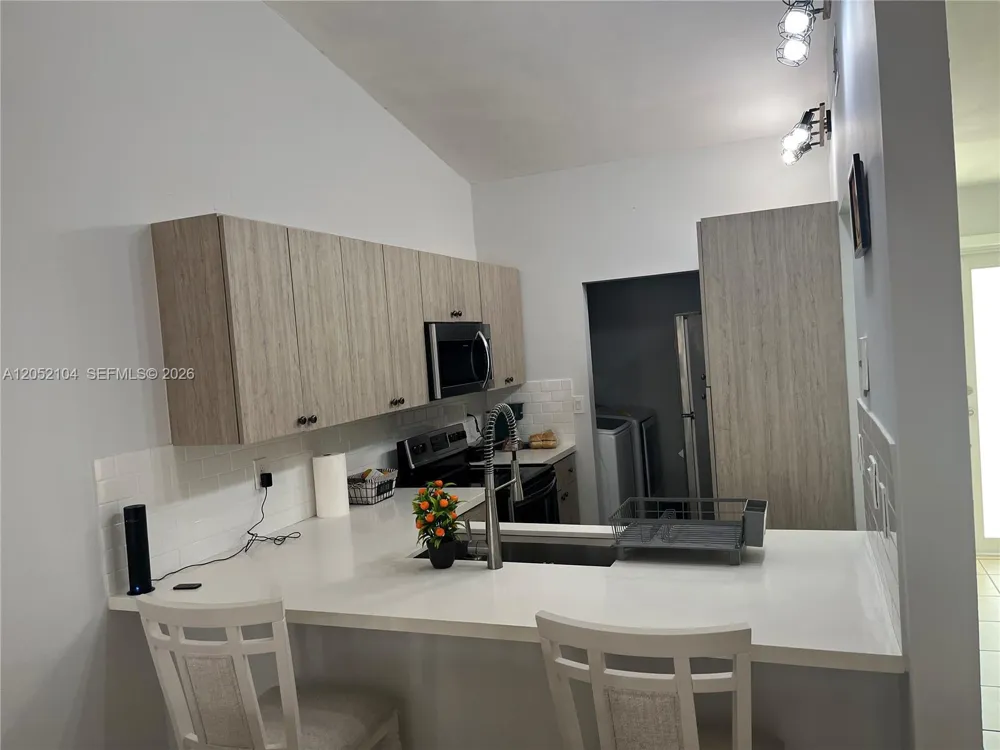 14824 SW 124th Ct Miami, FL 33186