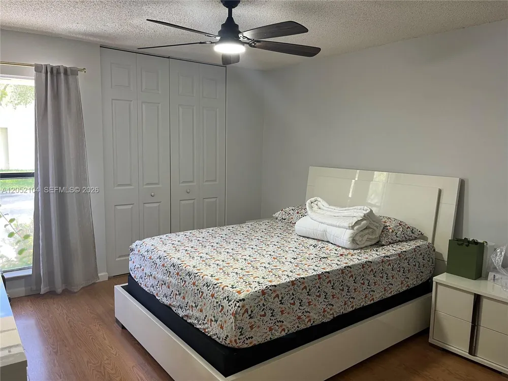 14824 SW 124th Ct Miami, FL 33186